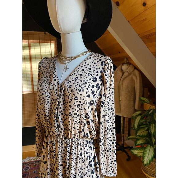 Leopard Mini Dress - Picture 5 of 6